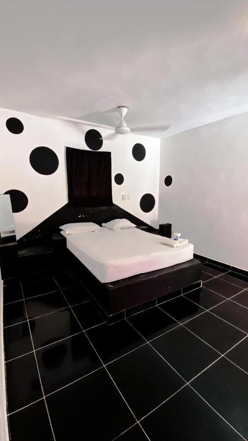 Hotel Punto4 Пунта-Кана Экстерьер фото